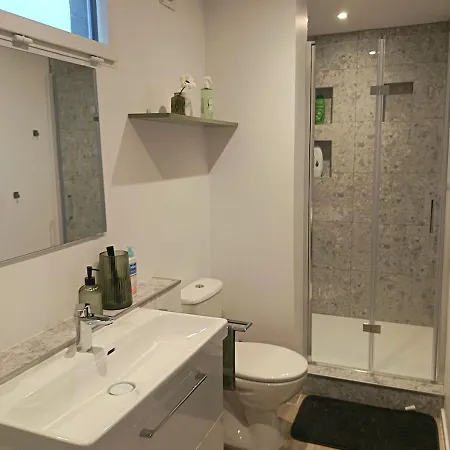 Bienvenue Chez Nous, Simple & Chaleureux Apartman Gries